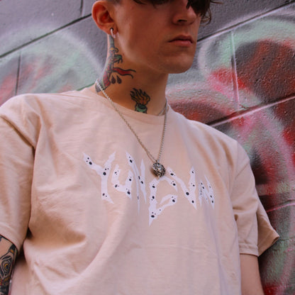 yung van logo tee